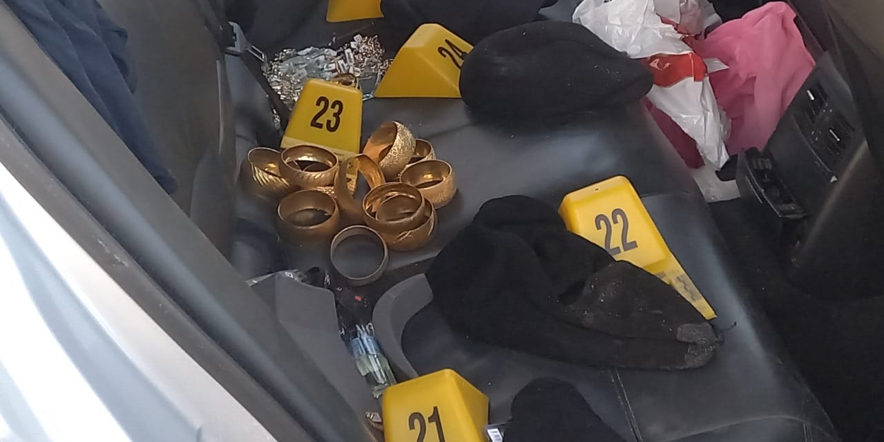 Kaçış Yolu Altınlarla Dolduruldu! Şehzadeler’de Hırsızlarla Polis Arasında Nefes Kesen Kovalamaca