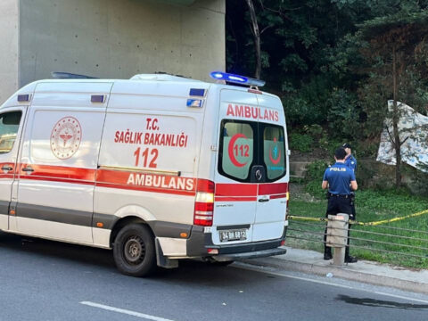 Sislide yol kenarinda erkek cesedi bulundu gzCTUdI3